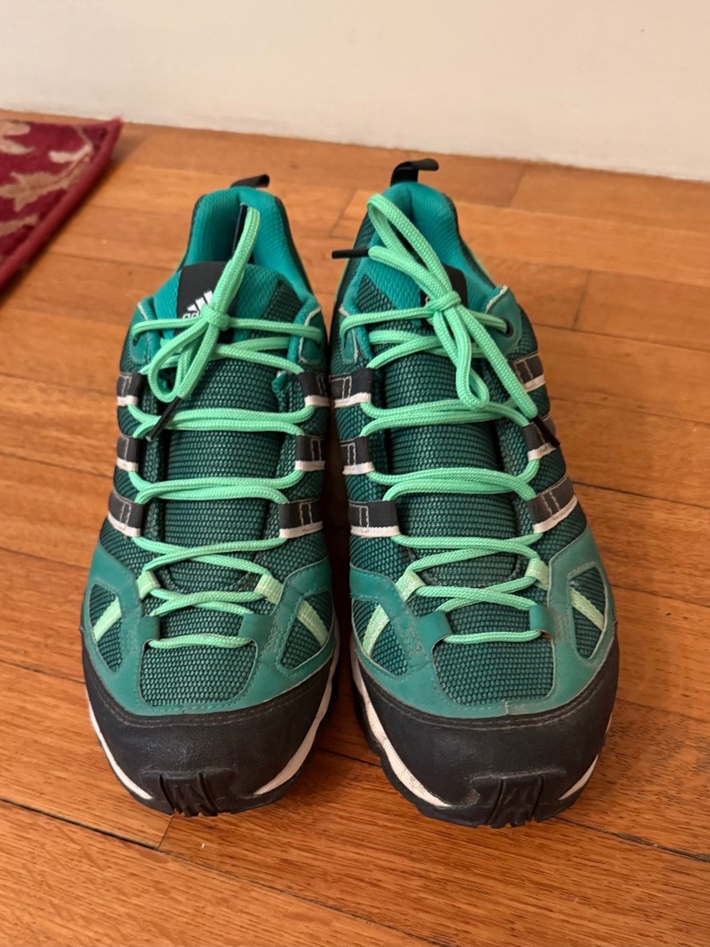 Adidas Wms Green Black Running Sneakers size 9